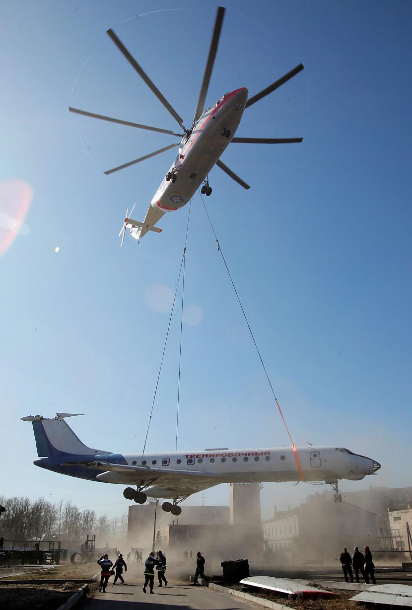 nbsp nbspMi26 ir plascarona... Autors: Mao Meow Mi-26 - lielākie masveidā ražotie helikopteri pasaulē.