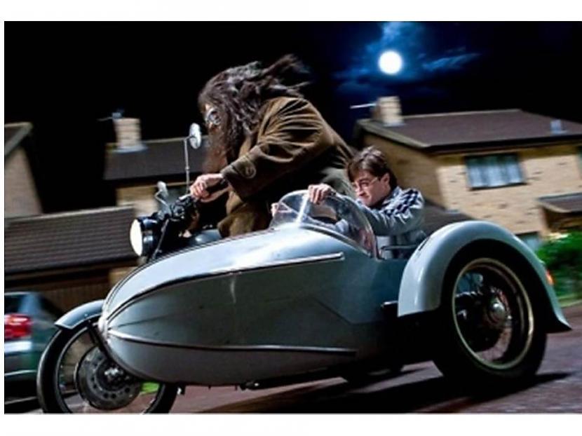 Harijs pirmo reizi ieradās... Autors: Vampire Lord Ko tu nezināji par Poteru?