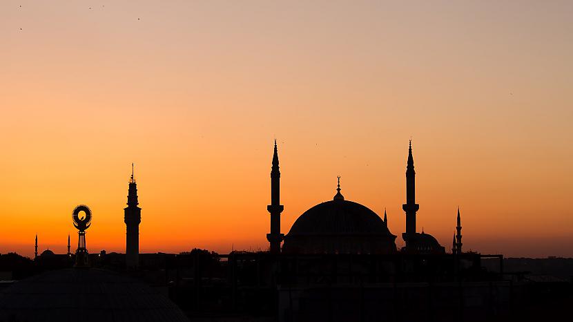 ISTANBUL TURCIJA  lielākā... Autors: epicghost Visvairāk apdzīvotās pilsētas pasaulē