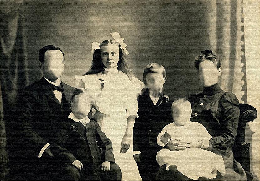 Gleznā attēlotā ģimene velkāja... Autors: sqarf Šalle (šausmu stāsts) pirmā daļa