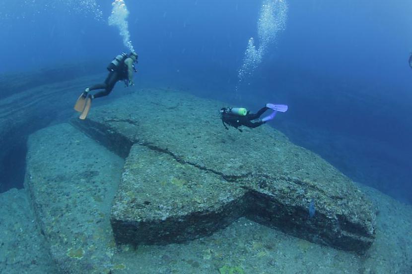 nbspNo sākuma tika novērtēts... Autors: Fosilija Yonaguni Monument - zemūdens noslēpums