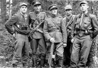 Otrā pasaules kara laikā... Autors: Fosilija 2 pasaules karš Latvija: Latviešu militātie formējumi Otrā pasaules kara frontēs