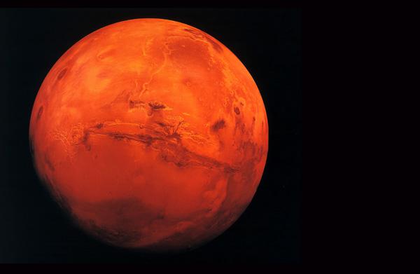 Marsa sarkanā krāsa ir dzlezs... Autors: Kapteinis Cerība Interesanti Fakti Par MARSU