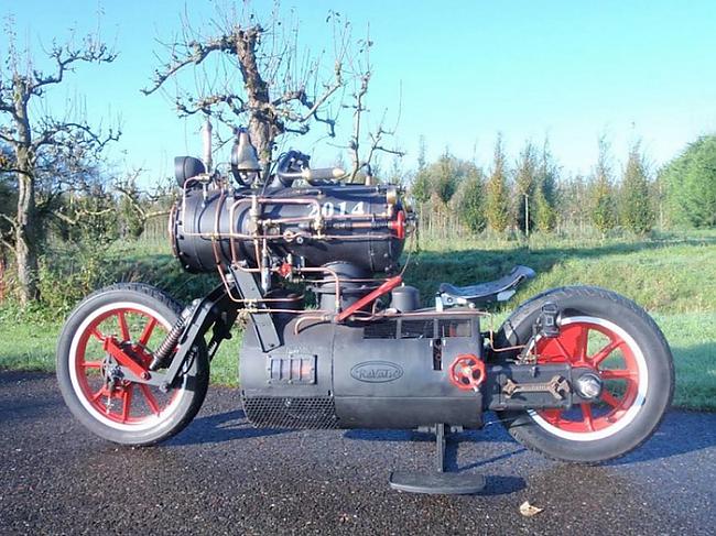Renē jau sen ir slavens ar to... Autors: Lords Lanselots Motocikla darbināšanai izmanto ogles!!!!!!!!