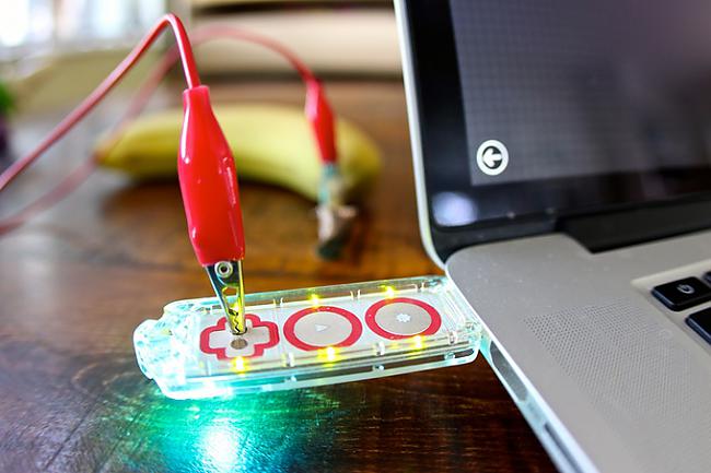 Makey Makey GoTa ir ierīce... Autors: REDĪSS Krutas lietas no Kickstarter