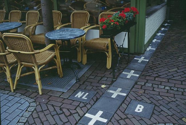 Beļģijas  Nīderlandes... Autors: Sulīgais Mandarīns Pasaules dīvainākās robežas
