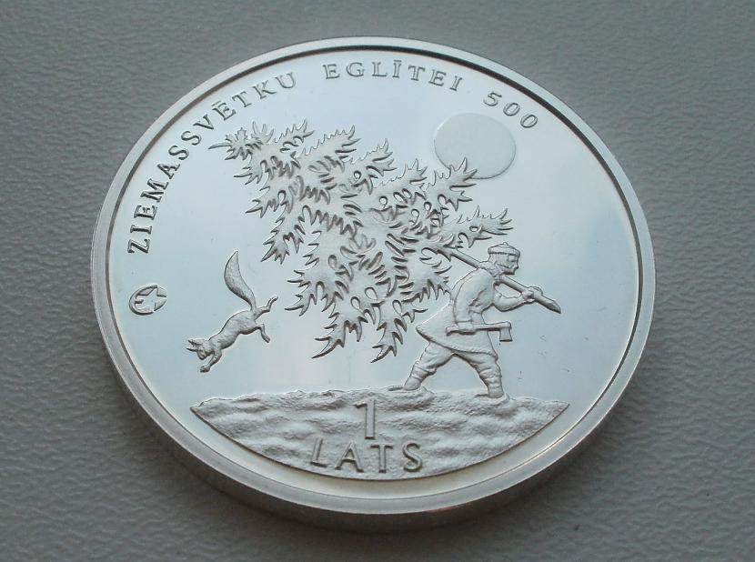 Sudraba 1 lats  veltījums... Autors: pyrathe Mana kolekcija: Latvijas Republikas monētas