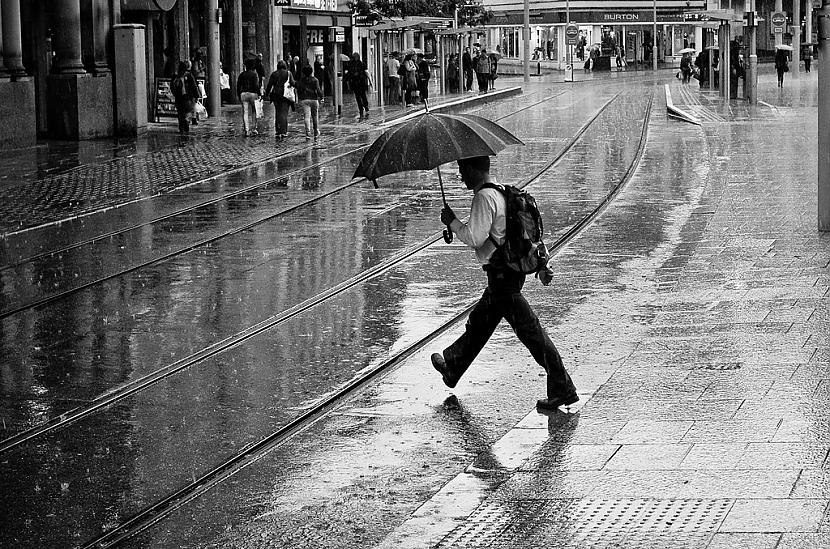  Autors: Gufija Raining Day
