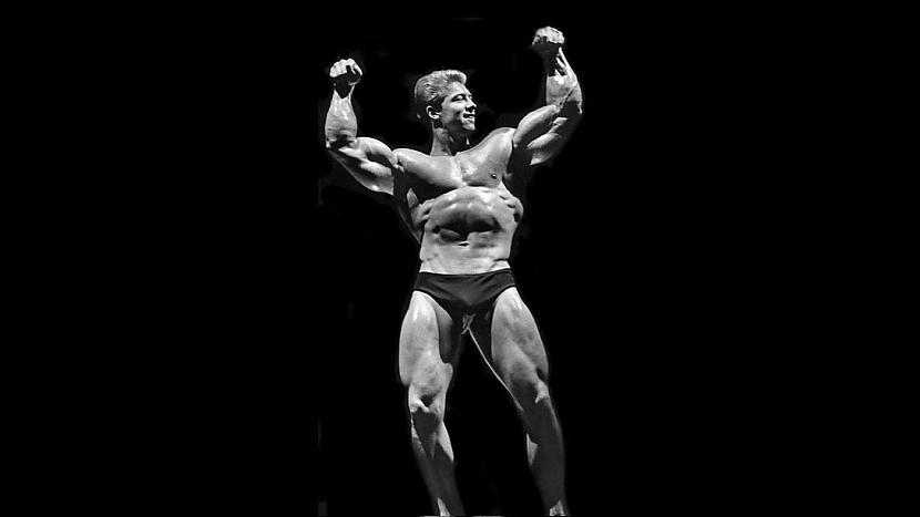 Larry Scott Pirmais vīrietis... Autors: Stallion Mr.Olympia!