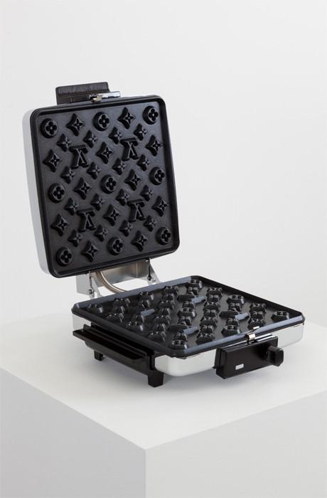 Louis Vuitton vafeļu panna... Autors: Zozeebo 30 ironiski zīmolu produkti