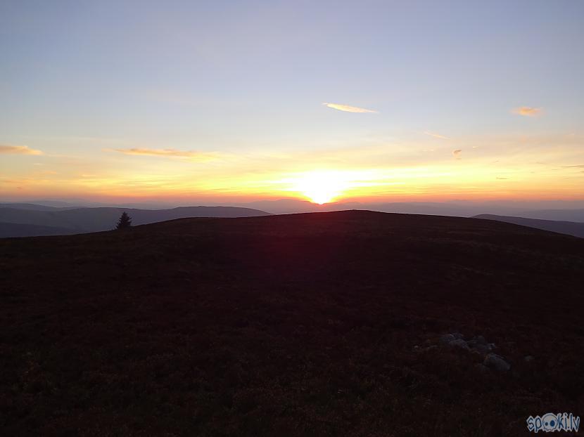 Scaronitā saule riet Berwyn... Autors: kmihs Berwyn - pastaiga kalnu ganībās