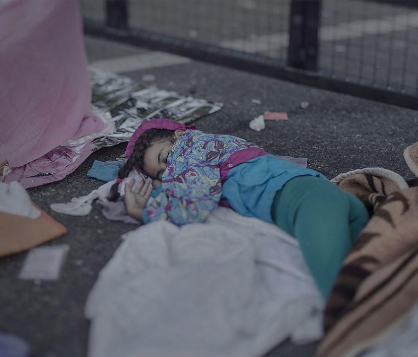 Scaronehda 7 gadiScaronehdai... Autors: matilde Skarbā patiesība: Kādos apstākļos guļ bēgļu bērni.