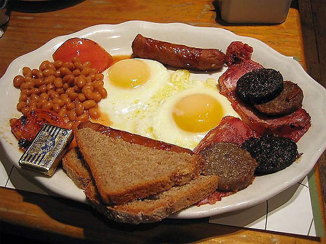 Angļu brokastis ... Autors: rihcaa Brokastis dažādās pasaules valstīs.