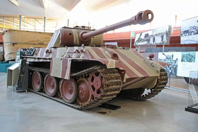 Pirmo Panteras tanka prototipu... Autors: DamnRiga Vācu tanki, kas pārdzīvojuši karu.