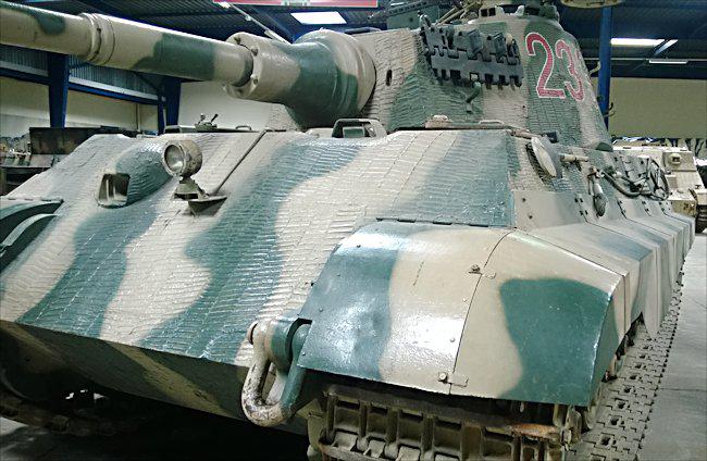 King Tiger II Ausf B  atrodas... Autors: DamnRiga Vācu tanki, kas pārdzīvojuši karu.