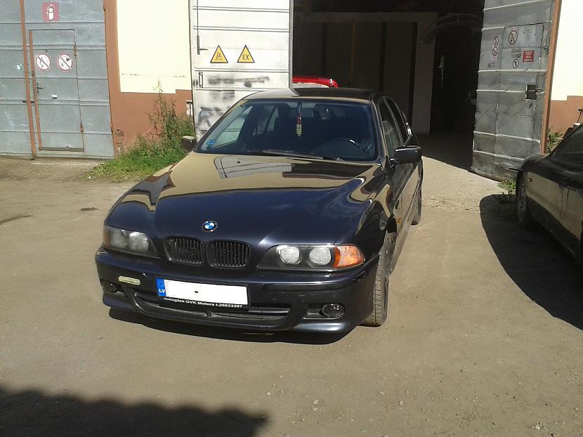 Īpascaronnieks izdomāja ka... Autors: Autokrasotajs BMW e39 piekrāsošana