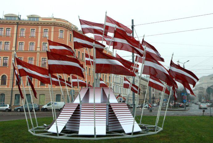 Visi Latvijas iedzīvotāji... Autors: Jaycee 7 nedzirdēti un interesanti fakti par Latviju