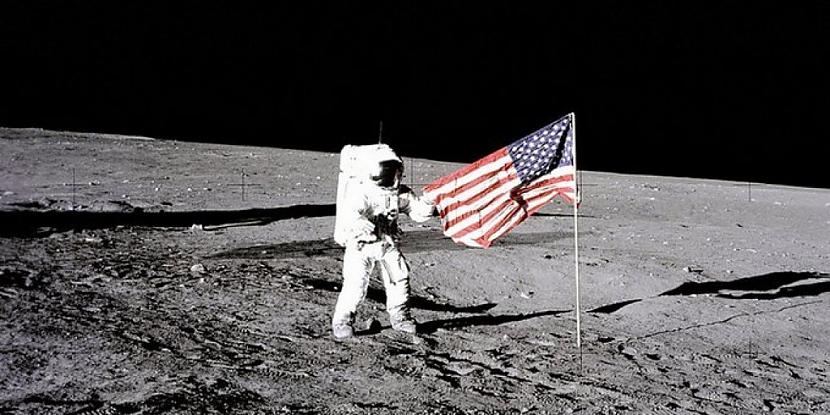 Nosēscaronanās uz Mēness1969... Autors: Kapteinis Cerība Nedaudz par Area 51