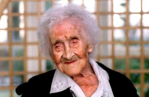 90 gados Žanna noslēdz... Autors: Spoks no2 Viņa nodzīvoja ilgāk par visiem.