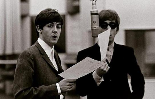 82 no The Beatles dziesmām... Autors: theFOUR Vēsture bildēs - 8. daļa.