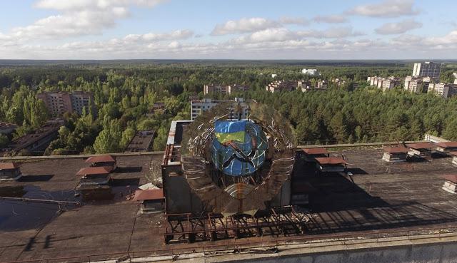 Padomju savienības ģerbonis... Autors: rukšukskrienam Vēl joprojām radioaktīvs: 30 gadi kopš Černobiļas katastrofas
