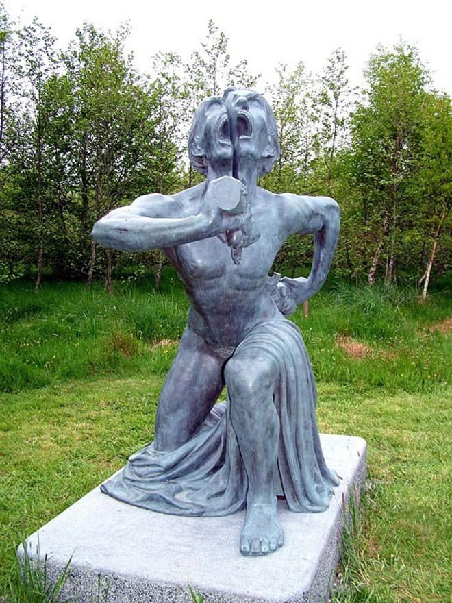  Autors: ezkins Skulptūru dārzs Īrijā, kurš izmainīs Tavu dzīvi