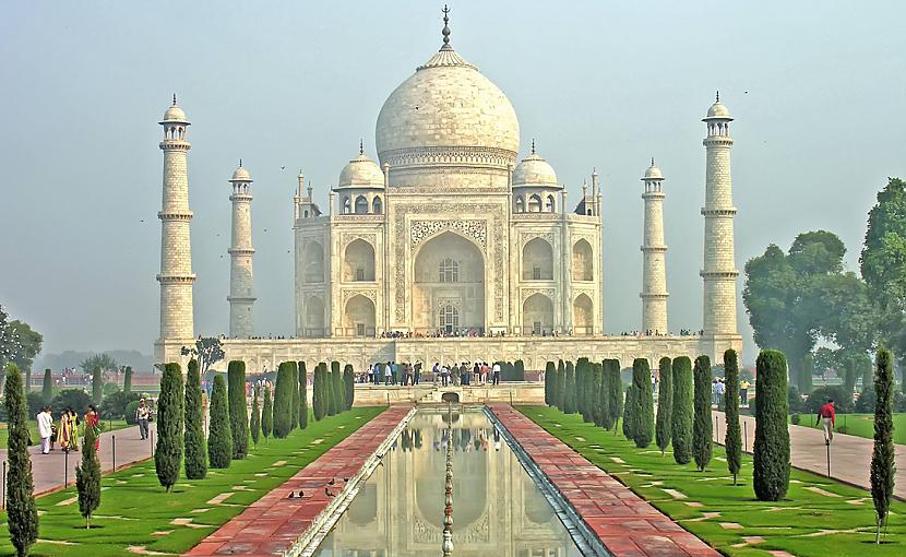 Taj Mahal Agra IndiaScarono... Autors: ezkins 10 šīs pasaules mistiskākās un slavenākās celtnes