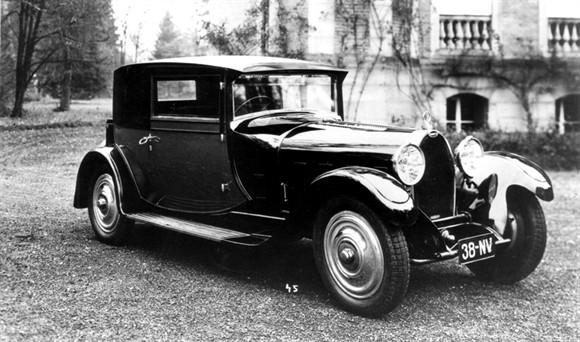 BUGATTI Type 44Iznākscaronana... Autors: LGPZLV Bugatti automašīnu pagātne.