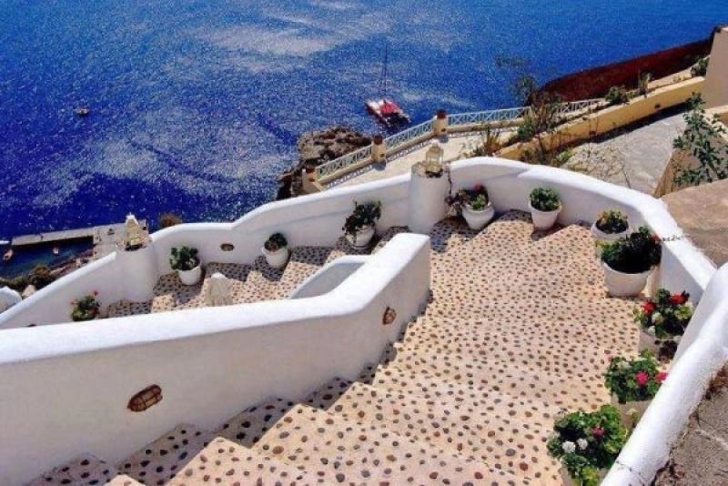 Santorini Grieķija Autors: BlackBetty88 Izdaiļotas kāpnes. Ielu māksla.
