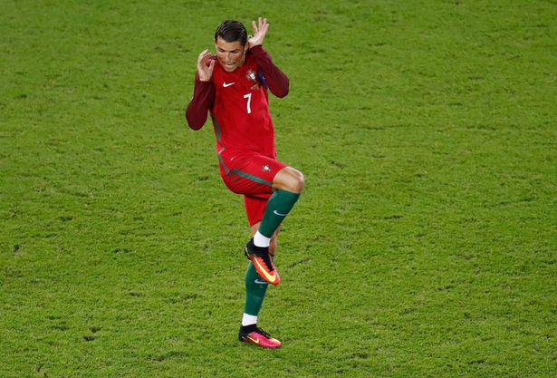 Autors: vodkam Euro 2016 Ronaldo smieklīgākie momenti