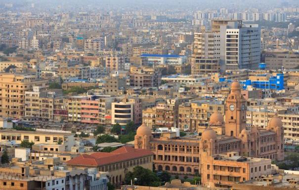 8nbspKarachi Pakistannbsp23... Autors: Ervins Boikovs  10 lielākās pilsētas  pasaulē