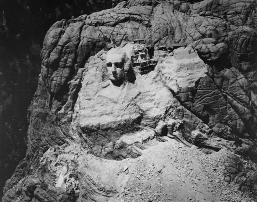Rascaronmora kalns 1933g Lai... Autors: Lestets Pasaules ikoniskās būves pirms to pabeigšanas