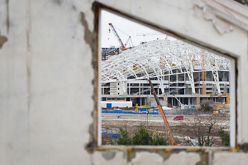 Soču Centrālais stadions 2014... Autors: MrLatviskais Pamestas Olimpisko spēļu norises vietas viscaur pasaulē