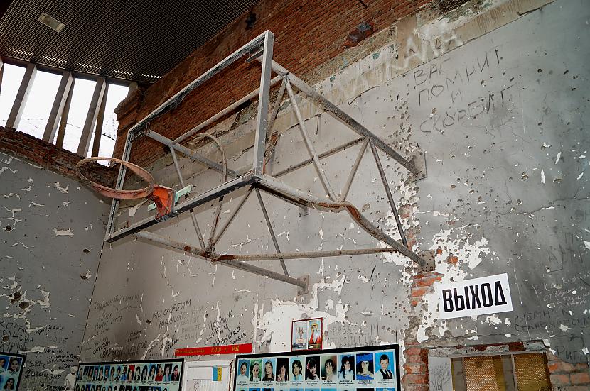 Autors: Pēteris Vēciņš Kaukāza gūstekne - Beslana