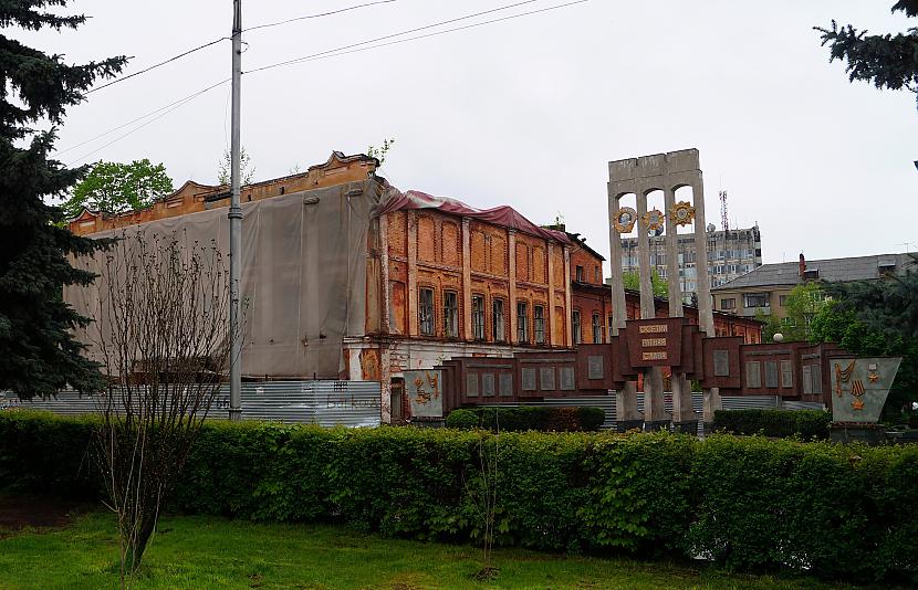 Te pat laukuma galā atrodas... Autors: Pēteris Vēciņš Kaukāza valdniece Vladikaukāza.