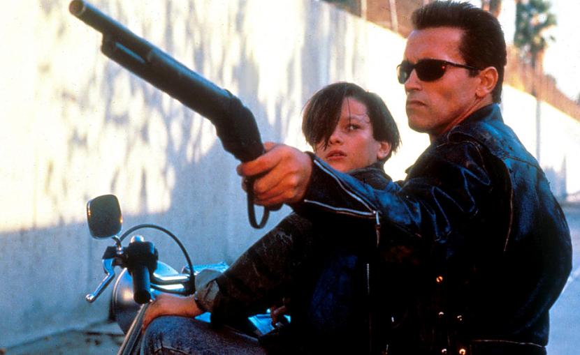 Terminator 2 Terminātors 2 arī... Autors: Ciema Sensejs Dažas filmas, ko vajadzētu noskatīties