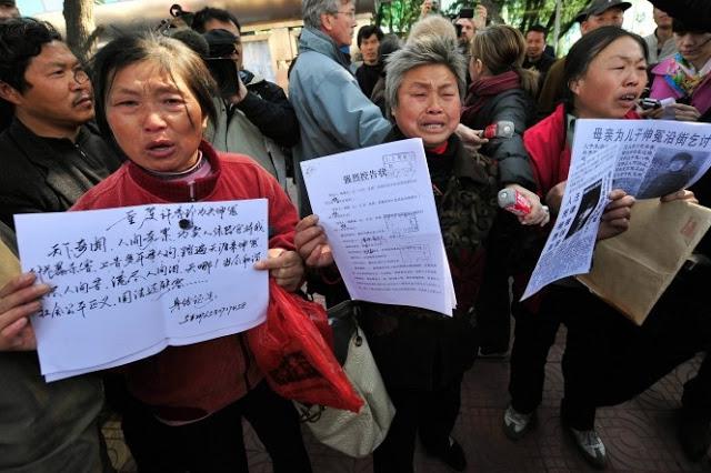 Melnie cietumiGandrīz 10000... Autors: Ciema Sensejs Patiesība par dzīvi Ķīnā