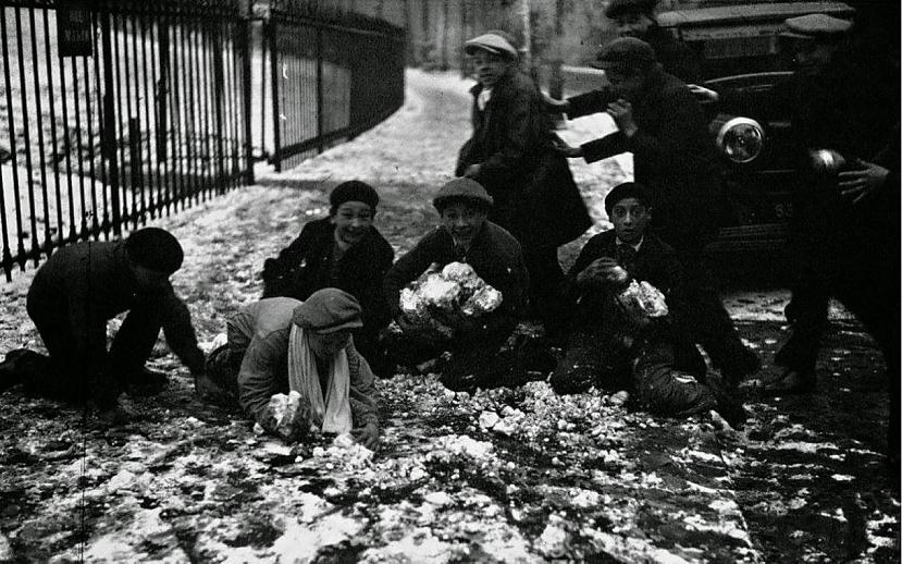 Mācekļi priecājas... Autors: Lestets Dzīve Parīzē pirms 80 gadiem