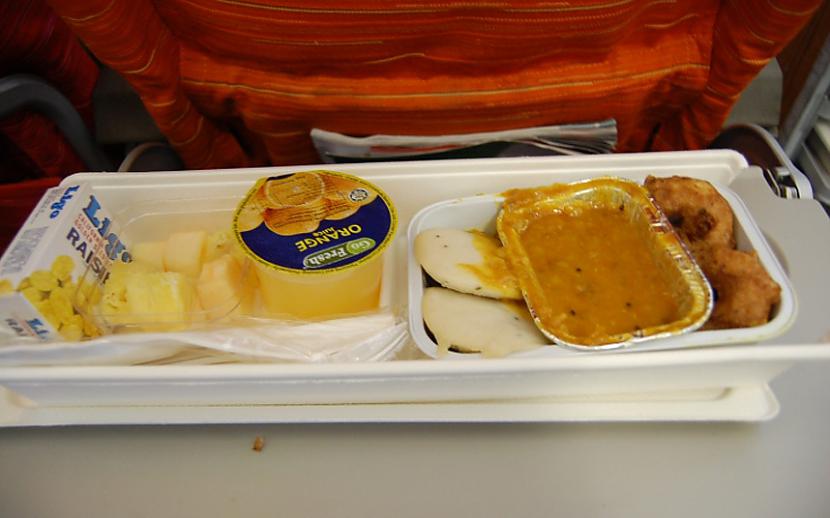 quotMalaysia Airlinesquot... Autors: Latvian Revenger Redzot šos ēdienos, ko pasniedz lidmašīnās, priecāsies, ka brauc ar mašīnu