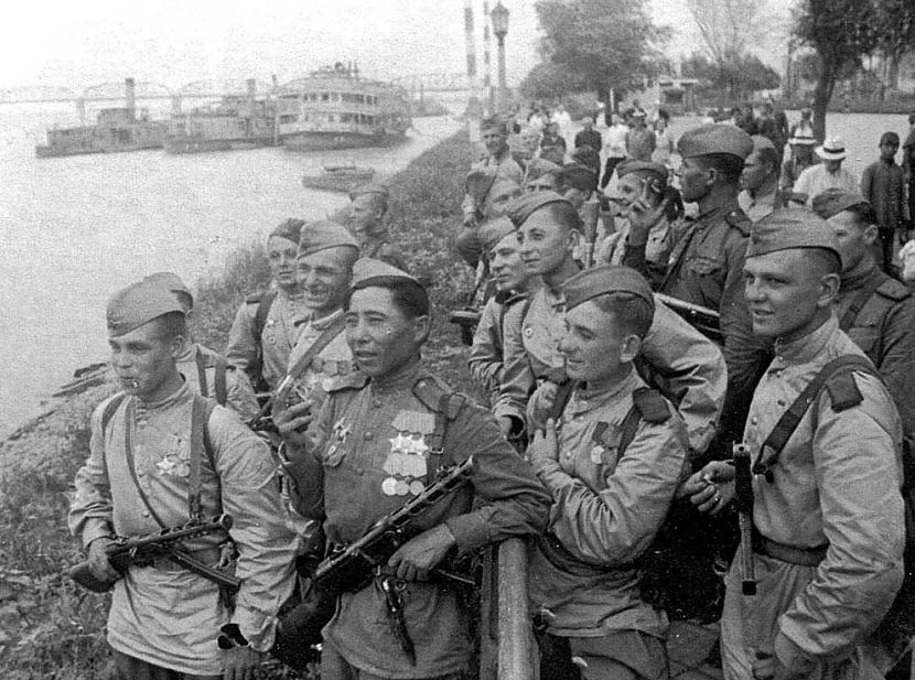 PSRS armija kopā ar KTDR... Autors: Fosilija PSRS laiki (2. daļa)
