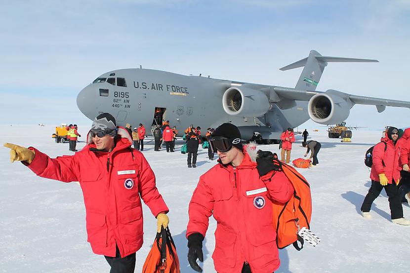 Uz Antarktīdu mēs aizlidojam... Autors: BodyBoard Ģeologs - labākais darbs pasaulē?