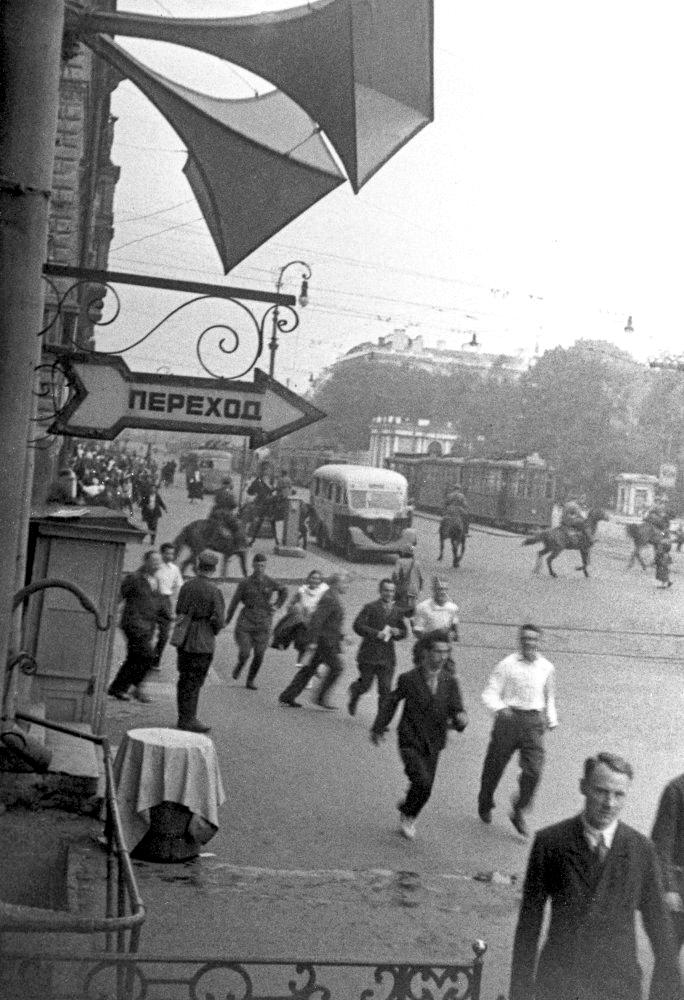 Iedzīvotāji kara sākumā Autors: Lestets Ļeņingradas blokāde