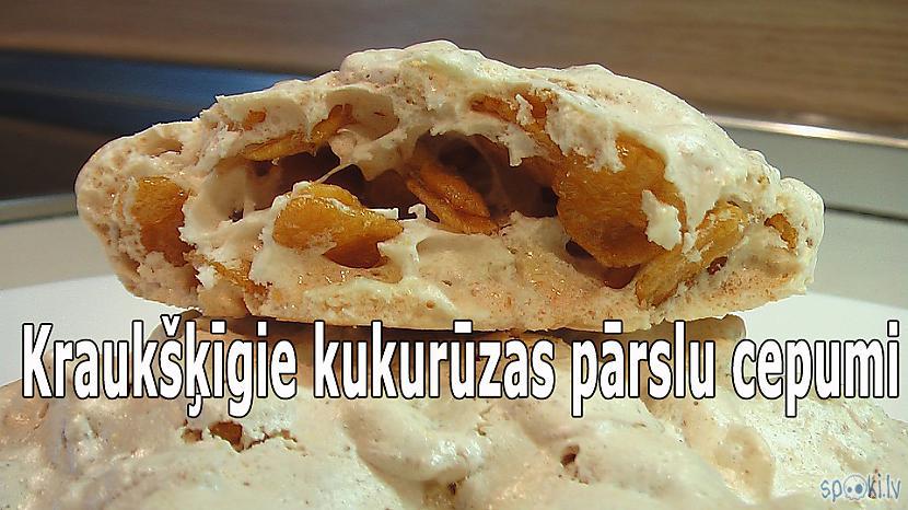 Kraukšķīgie kukurūzas pārslu cepumi