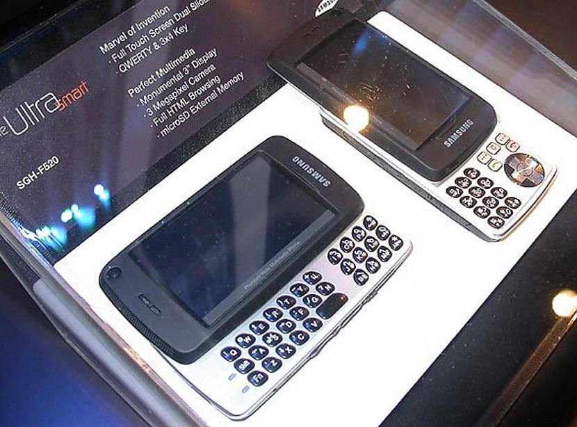 Samsung SGHF520Scaronis... Autors: Lestets 10 jocīgākie telefoni no Samsunga