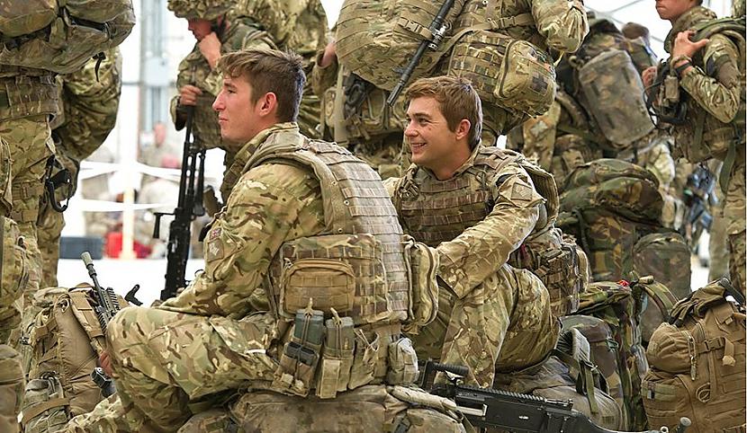 Britu armija izmantoja kādu... Autors: Fosilija Šis un tas par miegu.