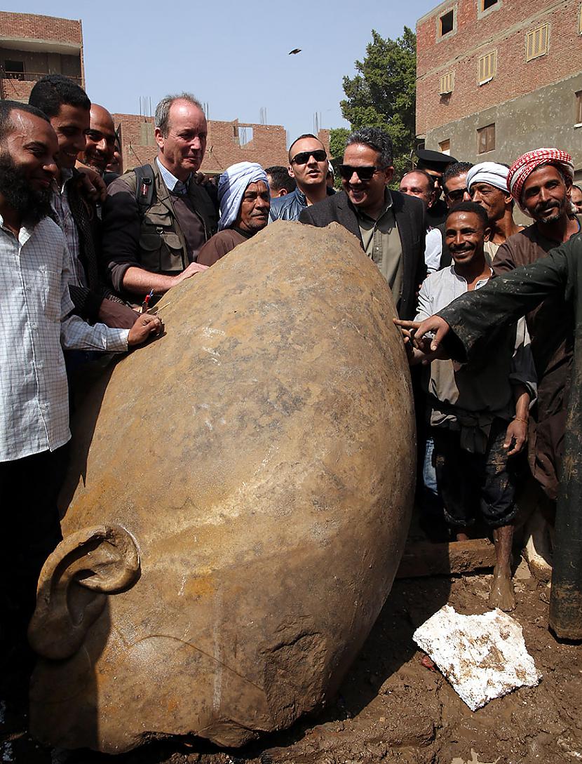  Autors: matilde Svarīgākais atklājums vēsturē: Ēģiptē atrasta 3000. gadus veca Faraona statuja