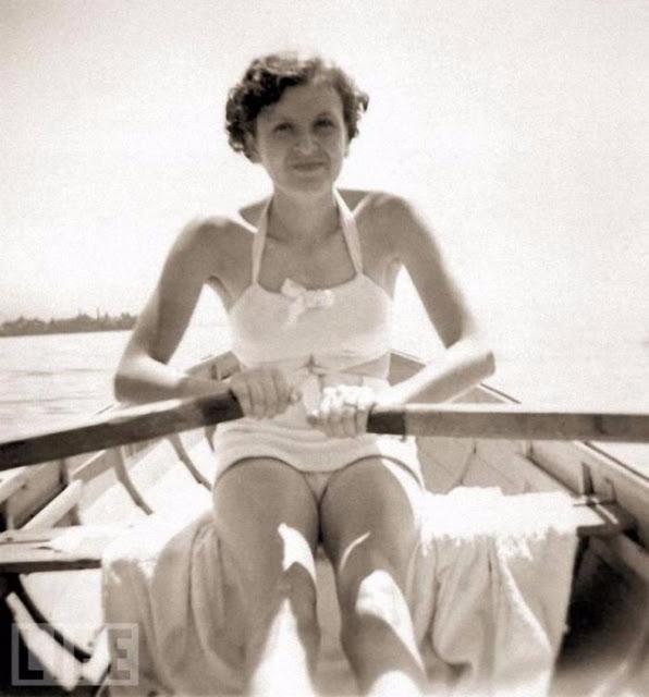 Eva uznbspWorthsee ezera... Autors: Lestets Eva Brauna - vēl neredzētas Hitlera sievas fotogrāfijas