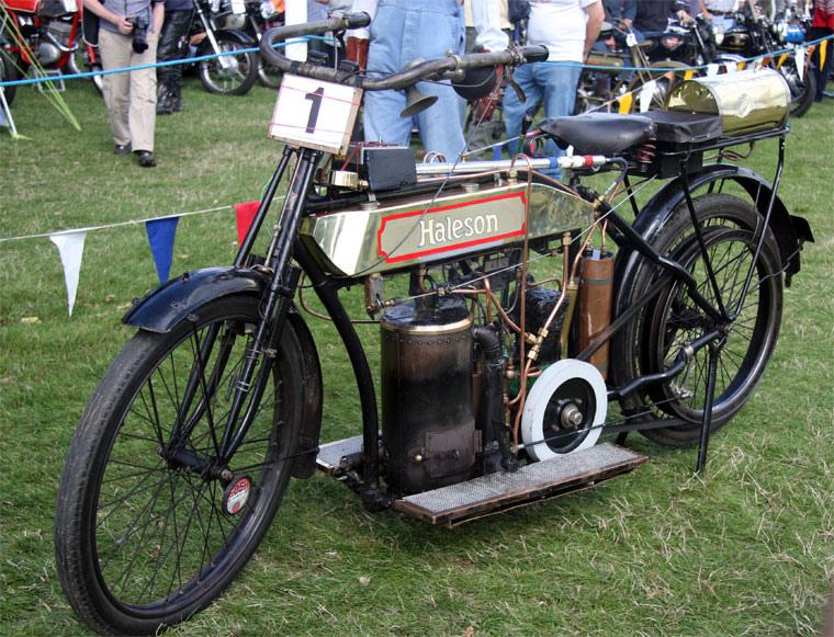 Haleson tvaika motocikls... Autors: kmihs Lielceļa Lokomotīves 3