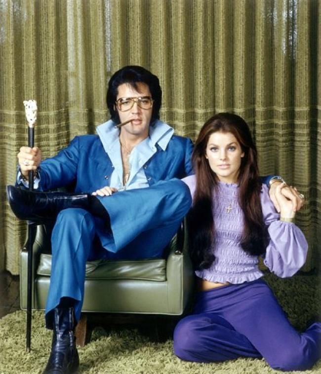 Elviss un Priscila Presliji... Autors: Lestets 23 neparastākas bildes ar vēsturiskām personām