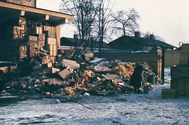 Atkritumi nezināmā vietānbsp Autors: Lestets PSRS dzīve 1950-tajos ASV diplomāta acīm